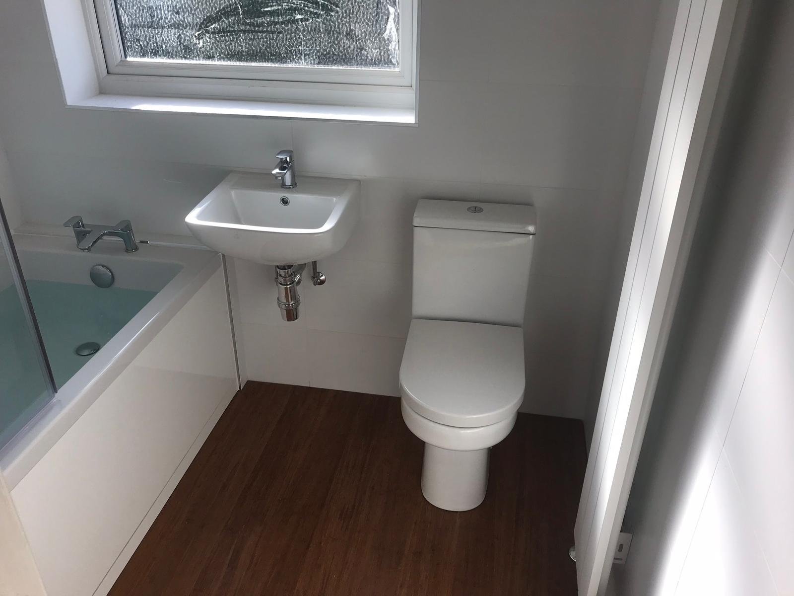 White column radiator